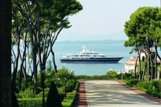 LEANDER - Antibes